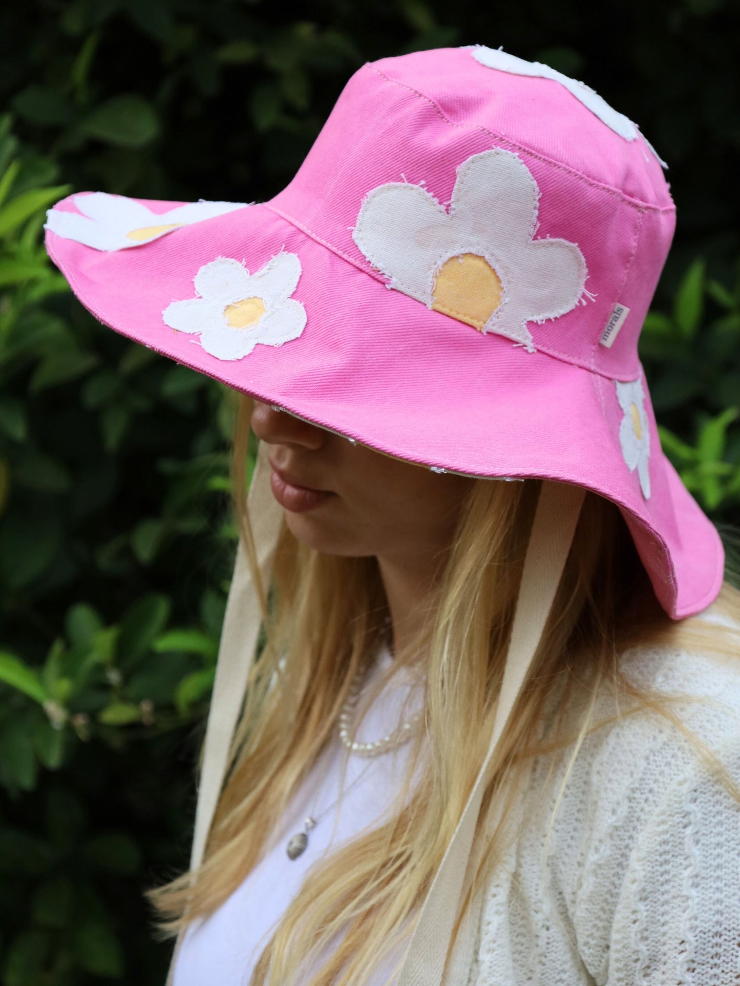 Raspberry Pop Sun hat