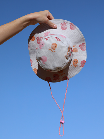 Jelly Fish Kids Fishermen