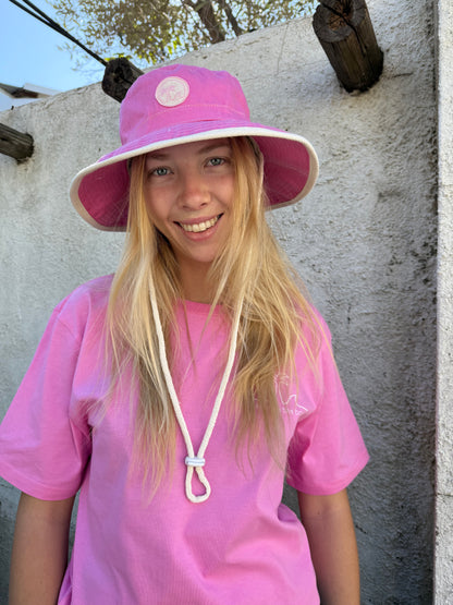 Handmade t-shirt and fishermen hat in pink